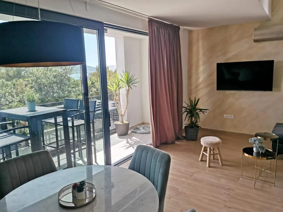 Spacious Apartments In Biograd With Sea View Biograd na Moru