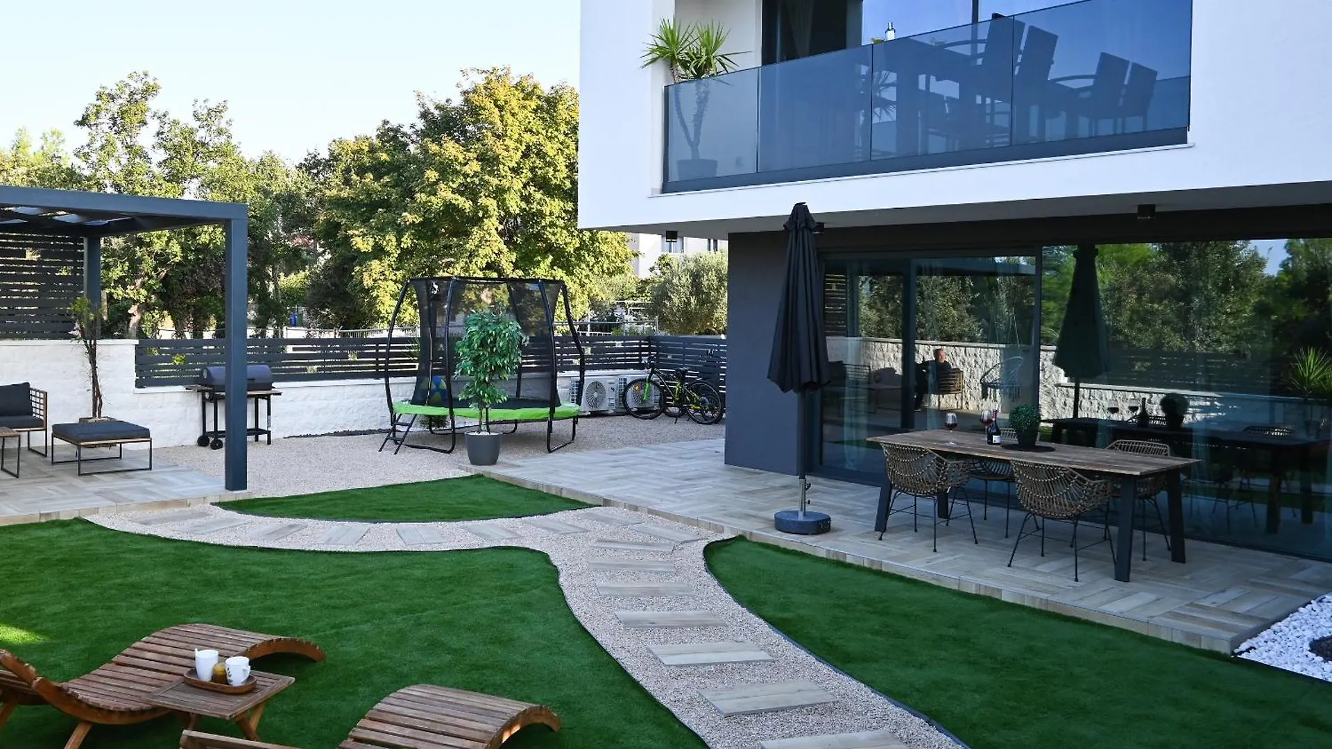 Spacious Apartments In Biograd With Sea View Biograd Na Moru Croácia
